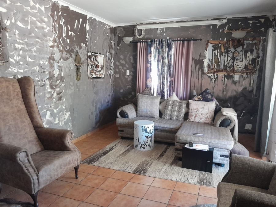 3 Bedroom Property for Sale in Protea Park North West